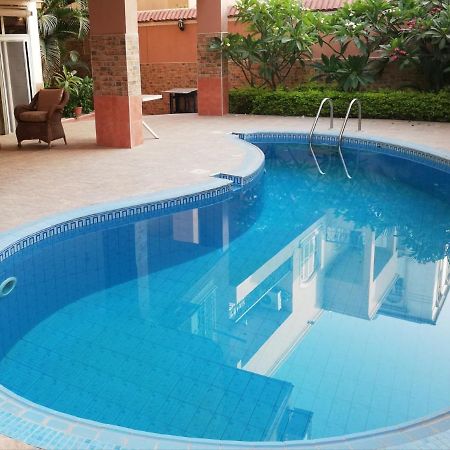 Hidden Gem With Pool Access In New Cairo Leilighet Eksteriør bilde